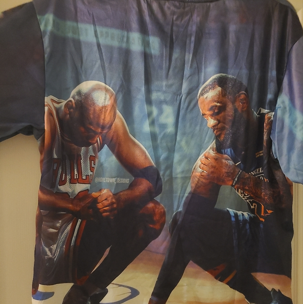 LeBron & Jordan T-Shirt  2XL